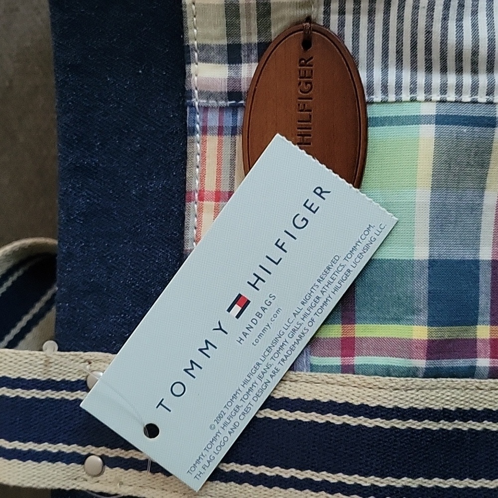 Iconic Tote
